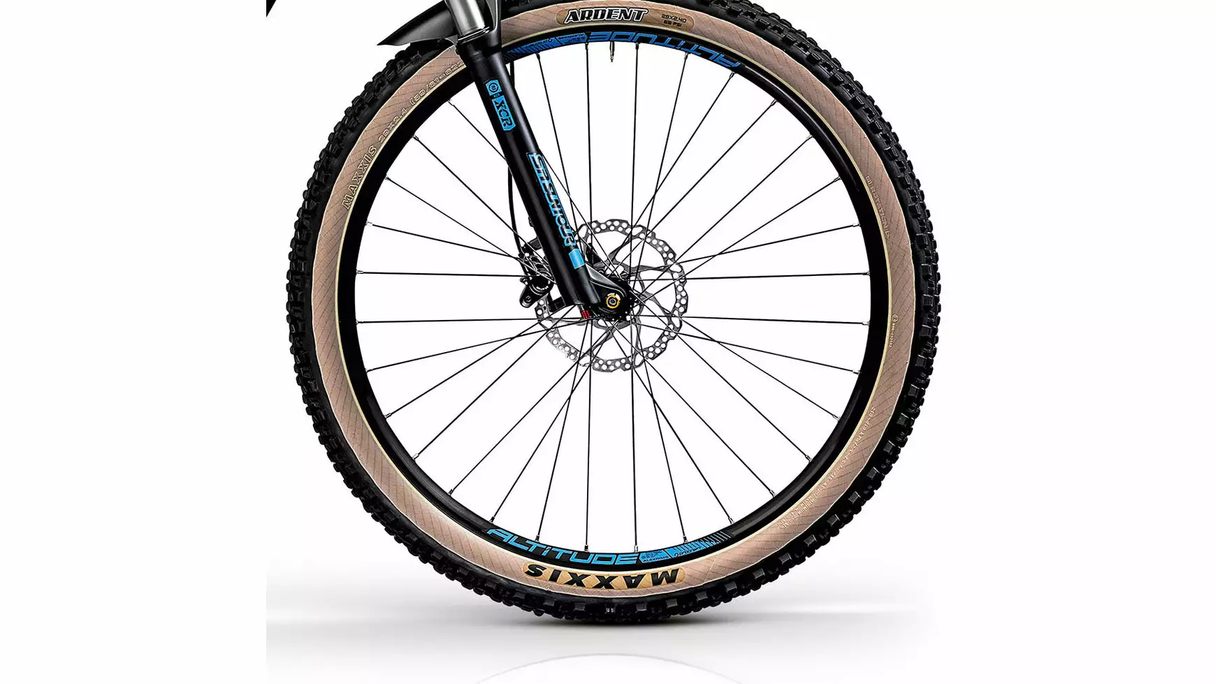 Centurion Backfire E R750i 3 Centurion Backfire E R750i – Bild 3